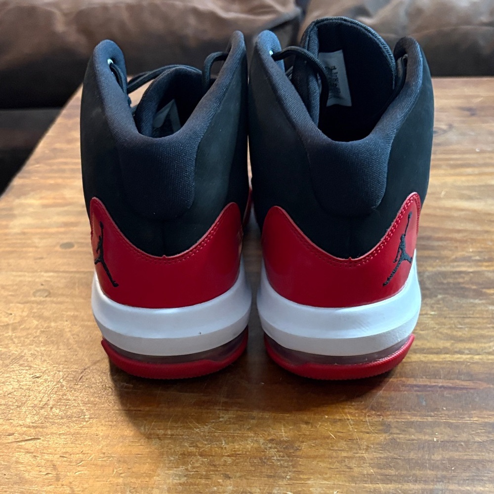 Jordan 6 Rings - Picture 3 of 6